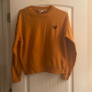 H&M Divided x Disney Sweatshirt
